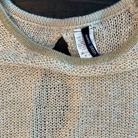 Gold sequence sweatshirt - Picture 2 of 3